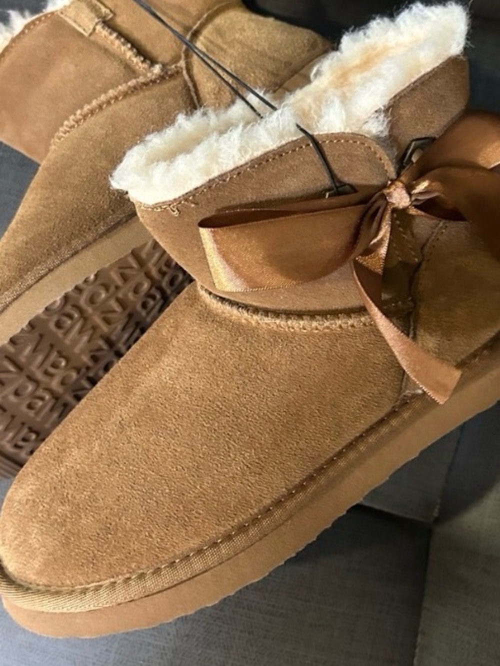 BEARPAW SUEDE SHEARLING LINED BOOTS